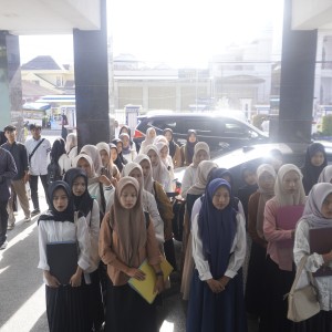 Wawancara Penerimaaan Mahasiswa Baru Gelombang 1 (Jalur KIP-K) Tahun Akademik 2025/2026